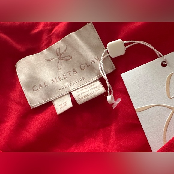 Girl Meets Glam Cocktail Dress - Picture 4 of 6